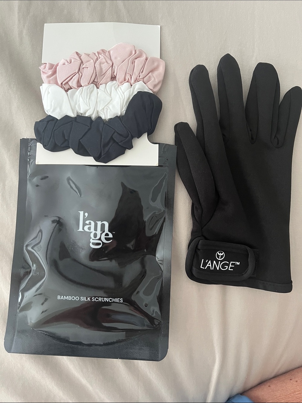 NEW! L'ange Styling Glove & Bamboo Silk Scrunchies
